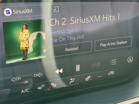 New 2026 Buick Envision Sport Touring image 22