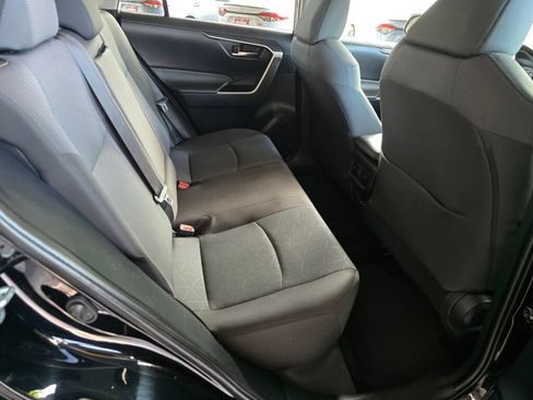 Used 2024 Toyota RAV4 XLE w/ Convenience Package AWD/4WD image 14