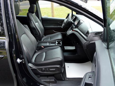 Used 2023 Honda Odyssey Sport image 20