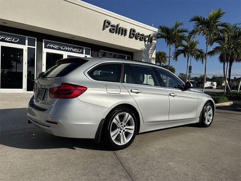 Used 2018 BMW 330i xDrive Wagon image 25