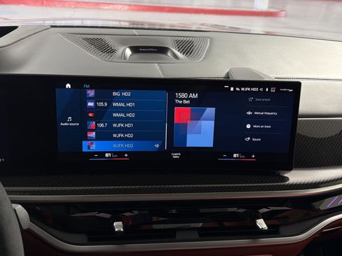 Used 2024 BMW X6 M Competition w/ Executive Package image 17