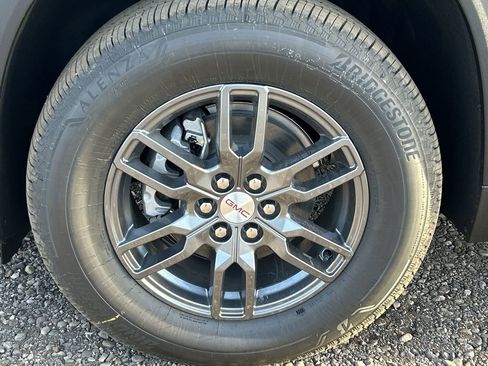 New 2026 GMC Acadia Elevation FWD image 33