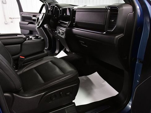 Used 2024 GMC Sierra 1500 SLT image 29