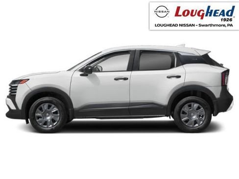 Used 2025 Nissan Kicks S AWD/4WD image 1