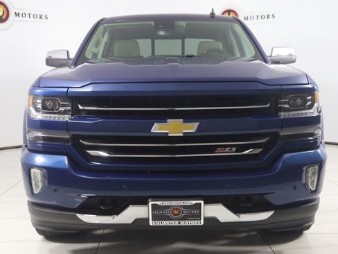 Used 2017 Chevrolet Silverado 1500 LTZ Z71 w/ LTZ Plus Package AWD/4WD image 47
