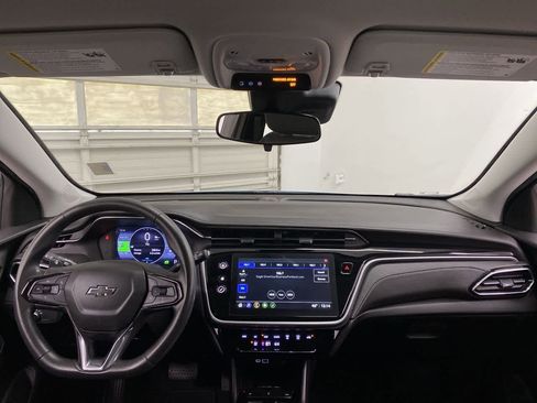 Used 2023 Chevrolet Bolt EUV LT image 13