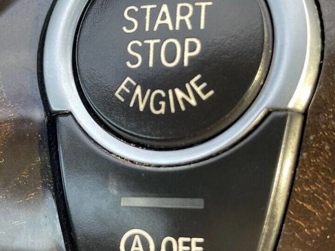 Used 2013 BMW 535i xDrive Sedan image 21