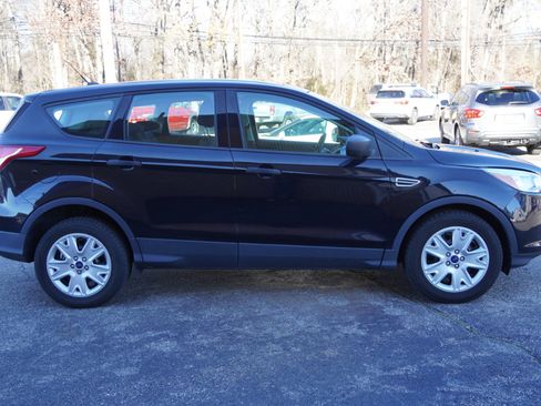 Used 2016 Ford Escape S image 5