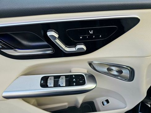 New 2026 Mercedes-Benz GLC 300 4MATIC image 20