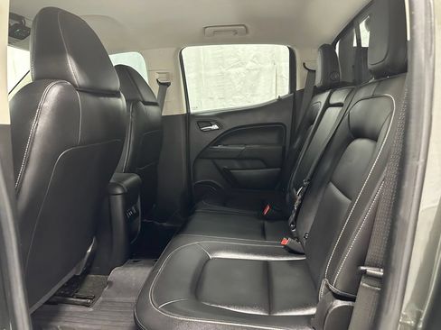 Used 2017 Chevrolet Colorado ZR2 w/ LPO, Premium Interior Package AWD/4WD image 46