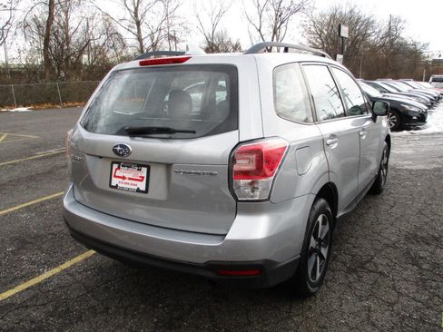 Used 2018 Subaru Forester 2.5i w/ Alloy Wheel Package image 3