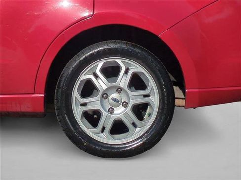 Used 2009 Ford Focus SES image 21