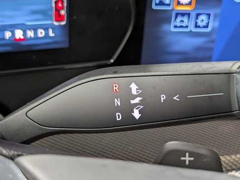 Used 2025 Chevrolet Traverse High Country w/ LPO, Floor Liner Package AWD/4WD image 26