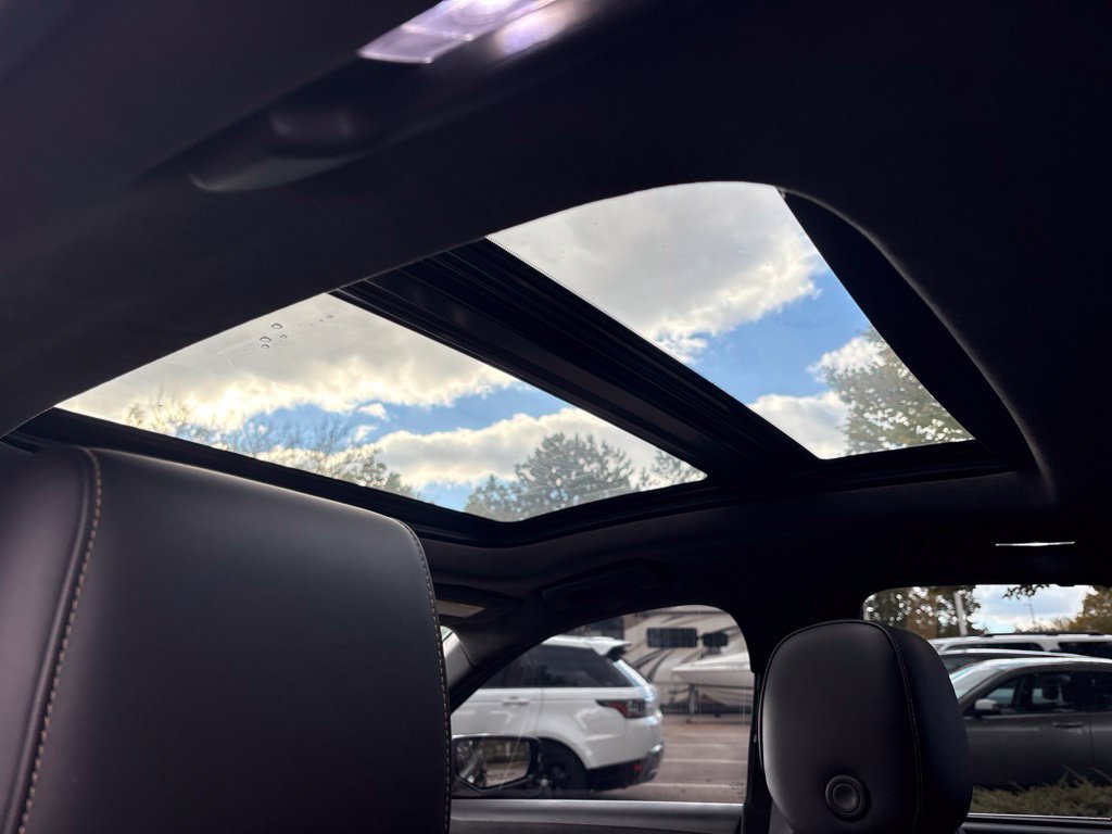 Used 2019 Cadillac CTS V w/ Carbon Fiber Package RWD image 23
