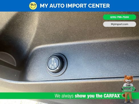 Used 2019 Chevrolet Equinox LT AWD/4WD image 12