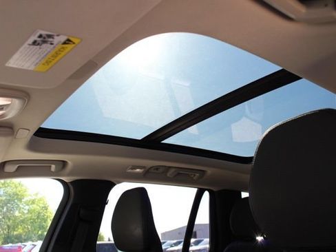 Certified 2023 Volvo XC90 B6 Plus w/ Protection Package Premier AWD/4WD image 30