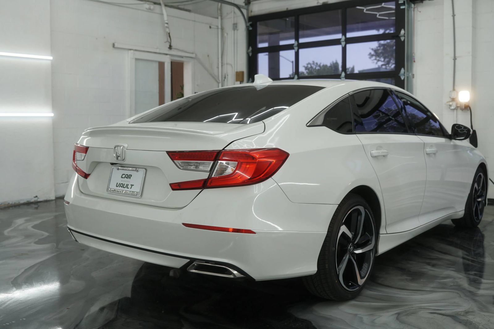 Used 2020 Honda Accord Sport image 9