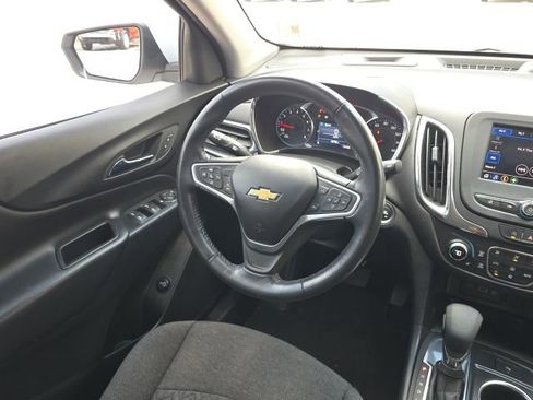 Used 2022 Chevrolet Equinox LT image 28