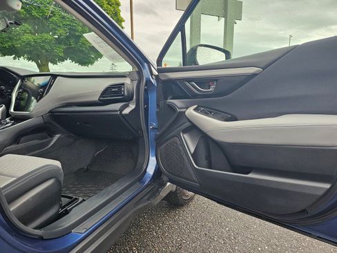 Used 2020 Subaru Outback Premium AWD/4WD image 12