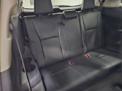 Used 2022 Toyota Highlander Limited AWD/4WD image 19