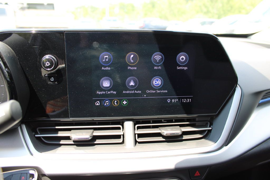 Certified 2025 Chevrolet Trax LS FWD image 20