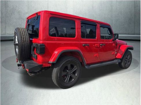 Used 2021 Jeep Wrangler Unlimited Sahara w/ Uconnect 4C Nav & Sound Group AWD/4WD image 6