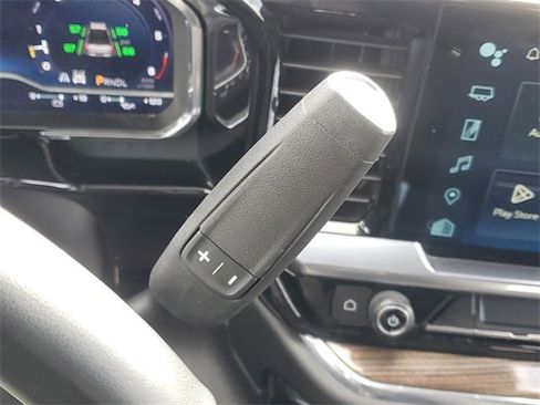 Used 2024 Chevrolet Silverado 2500 LT w/ Convenience Package image 24