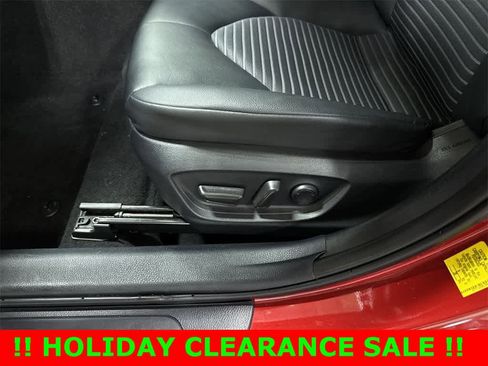 Used 2024 Toyota Camry SE image 24