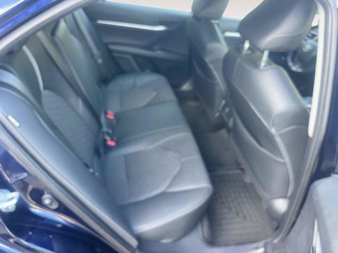 Used 2022 Toyota Camry XSE FWD image 38