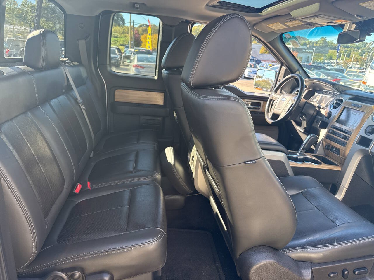 Used 2011 Ford F150 Lariat w/ Lariat Chrome Pkg AWD/4WD image 11