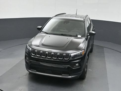 New 2026 Jeep Compass Latitude AWD/4WD image 41
