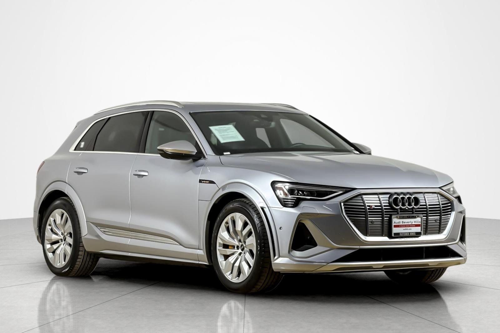 Used 2022 Audi e-tron S Premium Plus AWD/4WD image 7