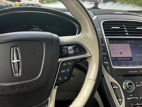 Used 2020 Lincoln Nautilus Black Label w/ Cargo Utility Package AWD/4WD image 12