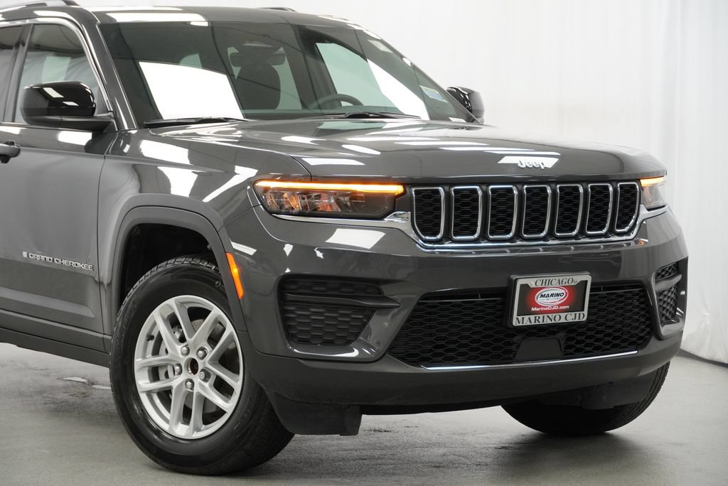 Certified 2025 Jeep Grand Cherokee Laredo X AWD/4WD image 6