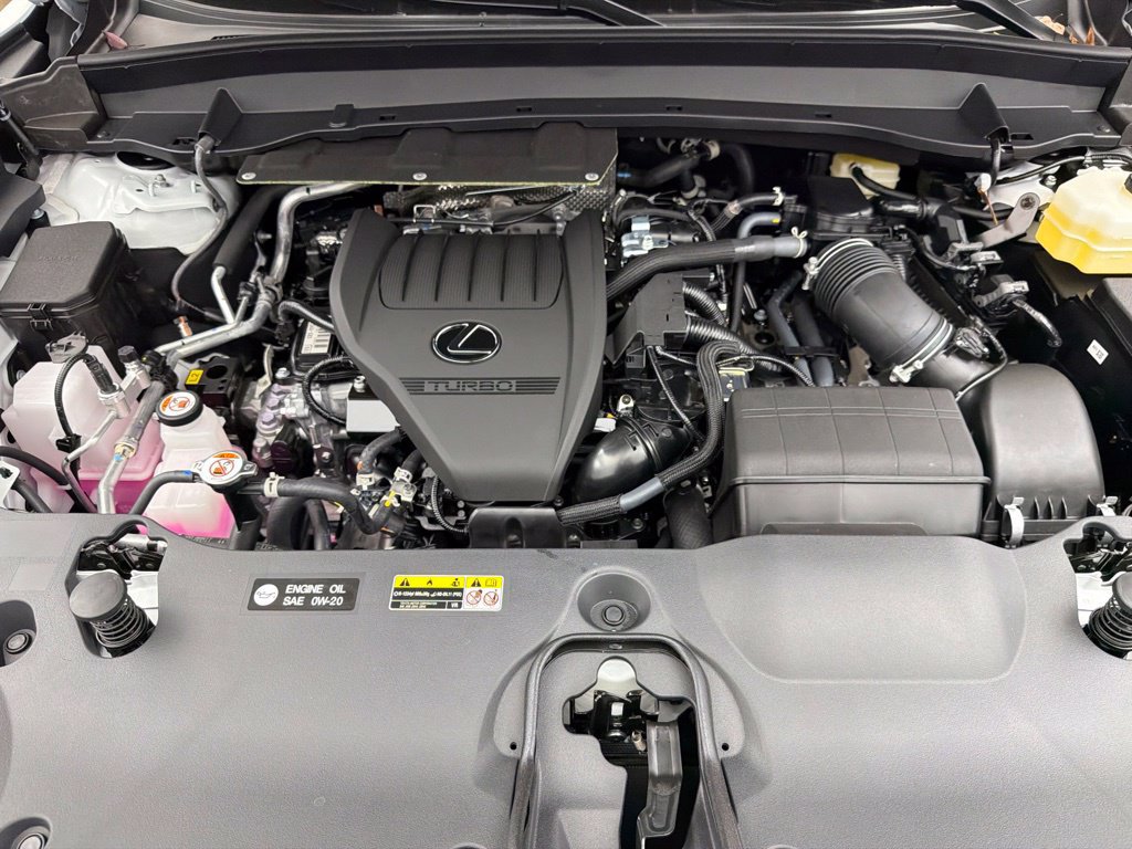 New 2026 Lexus TX 500h AWD w/ Technology Package image 22