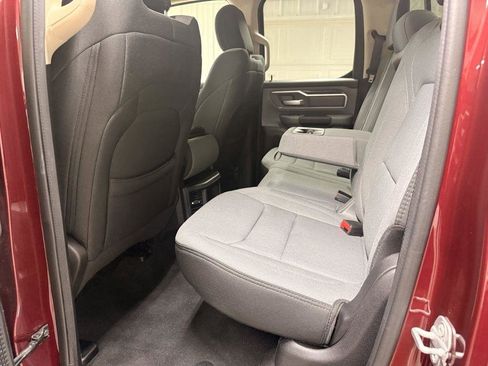 Used 2019 RAM 1500 Big Horn AWD/4WD image 32