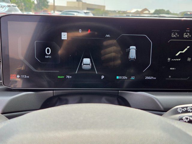 Used 2024 Kia EV9 Light Long Range RWD image 28