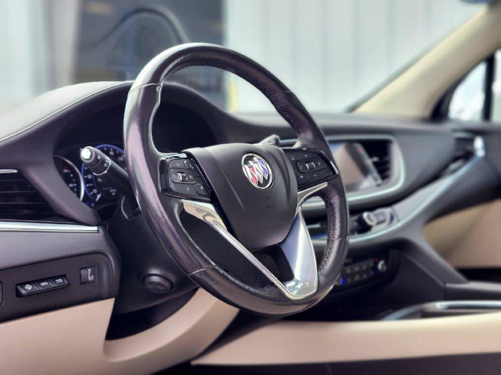 Used 2024 Buick Enclave Avenir w/ Avenir Technology Package AWD/4WD image 18