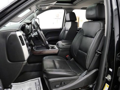 Used 2019 GMC Sierra 2500 SLT w/ Driver Alert Package AWD/4WD image 11
