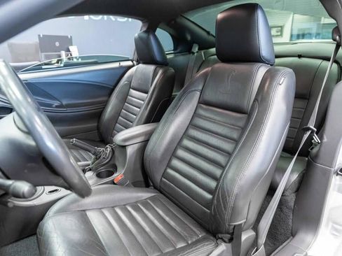 Used 2004 Ford Mustang Cobra RWD image 7