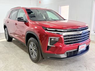 Used 2024 Chevrolet Traverse LT w/ Trailering Package video 1