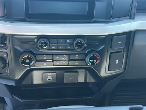New 2026 Ford F350 XL w/ XL Chrome Package AWD/4WD image 19