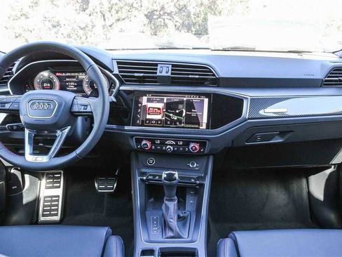 New 2025 Audi Q3 2.0T Premium Plus image 13