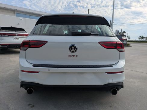 Certified 2023 Volkswagen GTI SE FWD image 5