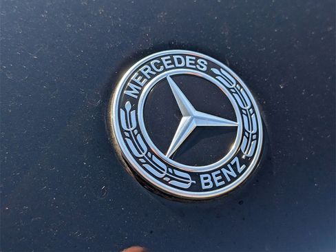 Used 2022 Mercedes-Benz GLC 300 GLC 300 w/ AMG Line image 11