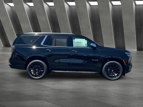 New 2026 Chevrolet Tahoe Premier w/ Sun And Tow Package AWD/4WD image 3