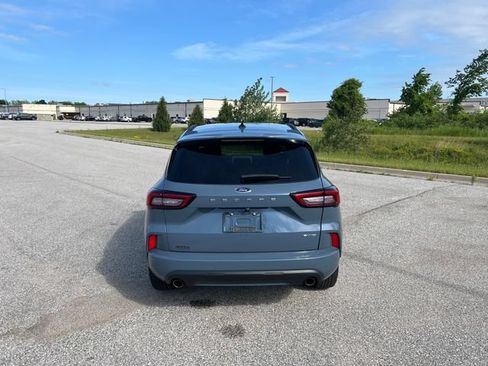 Used 2024 Ford Escape ST-Line w/ Tech Pack #1 AWD/4WD image 6