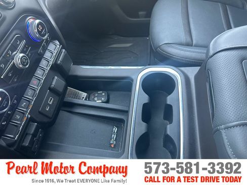 Certified 2022 GMC Sierra 2500 Denali w/ LPO, GMC Protection Package AWD/4WD image 20