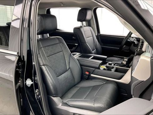 Used 2024 Toyota Tundra Limited image 7