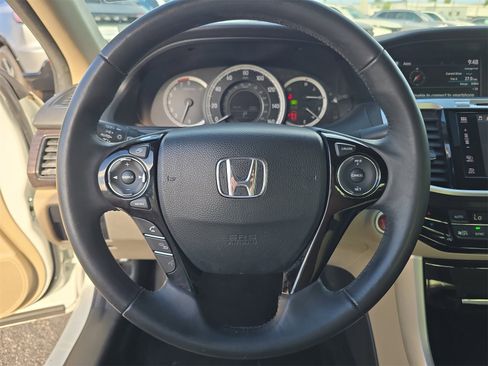 Used 2017 Honda Accord EX-L image 24